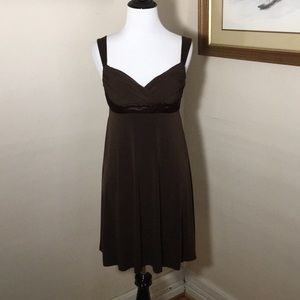Wrapper dress. Brown. Size Small